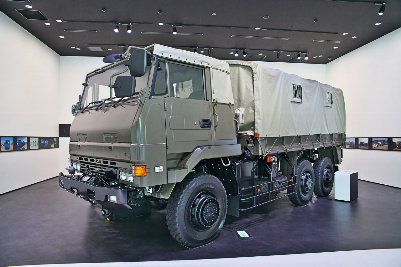 pixta_135752245_M